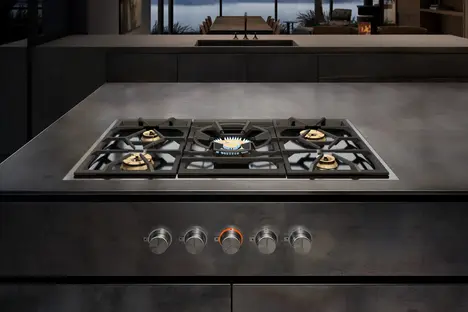Газовая панель Gaggenau VG491215 фото 3 в Ростове-на-Дону Газовая панель Gaggenau VG491215 фото 3 в Ростове-на-Дону