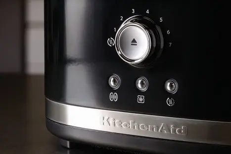 Тостер KitchenAid 5KMT4116ECU фото 3 в Ростове-на-Дону Тостер KitchenAid 5KMT4116ECU фото 3 в Ростове-на-Дону