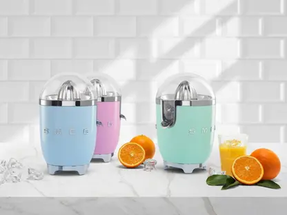 Соковыжималка для цитрусовых Smeg CJF01RDEU фото 2 в Ростове-на-Дону