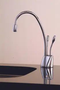 Кран горячей и холодной воды InSinkErator F-HC1100С фото 2 в Ростове-на-Дону Кран горячей и холодной воды InSinkErator F-HC1100С фото 2 в Ростове-на-Дону
