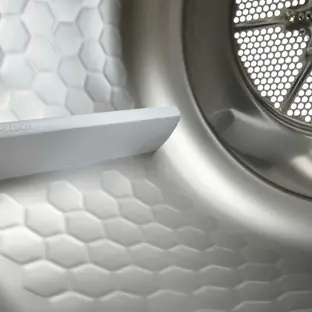 Сушильная машина Miele TCR790WP Chrome Edition фото 3 в Ростове-на-Дону Сушильная машина Miele TCR790WP Chrome Edition фото 3 в Ростове-на-Дону