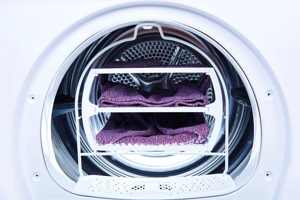 Сушильная машина SCHULTHESS Spirit 650 White (7712.4) фото 6 в Ростове-на-Дону Сушильная машина SCHULTHESS Spirit 650 White (7712.4) фото 6 в Ростове-на-Дону