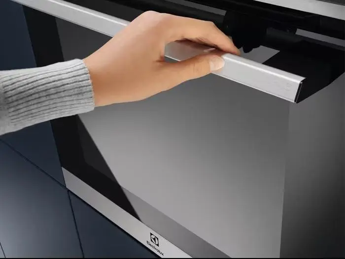 Духовой шкаф Electrolux EOF6P70X фото 3 в Ростове-на-Дону