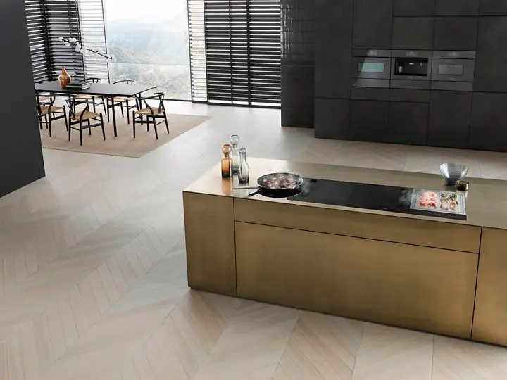 Индукционная панель WOK Miele CS7611 FL фото 4 в Ростове-на-Дону