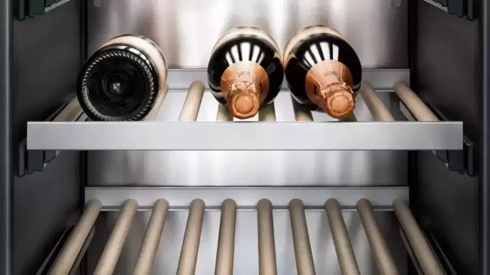 Винный шкаф Gaggenau RW282260 фото 2 в Ростове-на-Дону Винный шкаф Gaggenau RW282260 фото 2 в Ростове-на-Дону