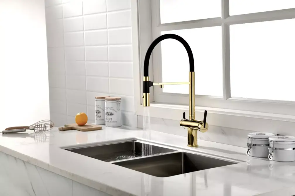 Смеситель Paulmark GRAVITY Gr213888-G золото фото 3 в Ростове-на-Дону
