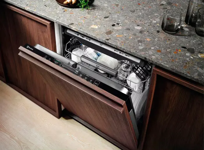 Посудомоечная машина Electrolux EEC67310L фото 7 в Ростове-на-Дону