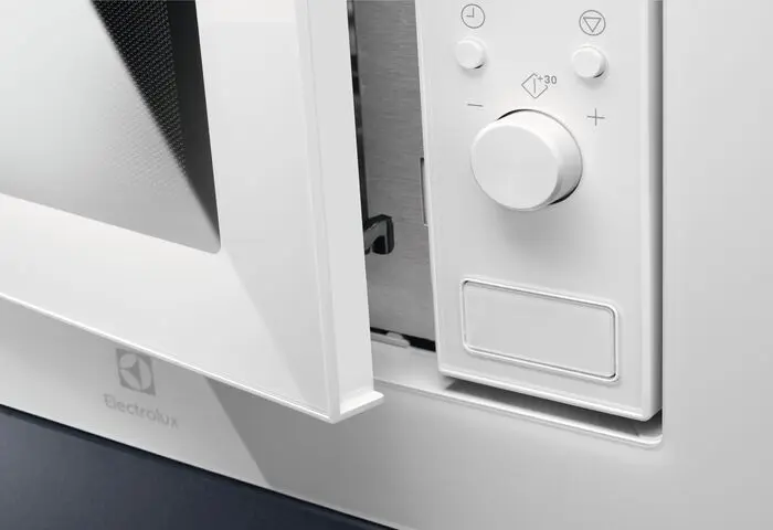 Микроволновая печь Electrolux LMS 2173EMW фото 4 в Ростове-на-Дону