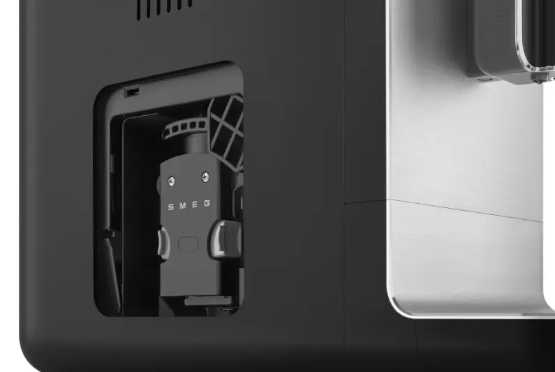 Кофемашина Smeg BCC01BLMEU фото 10 в Ростове-на-Дону