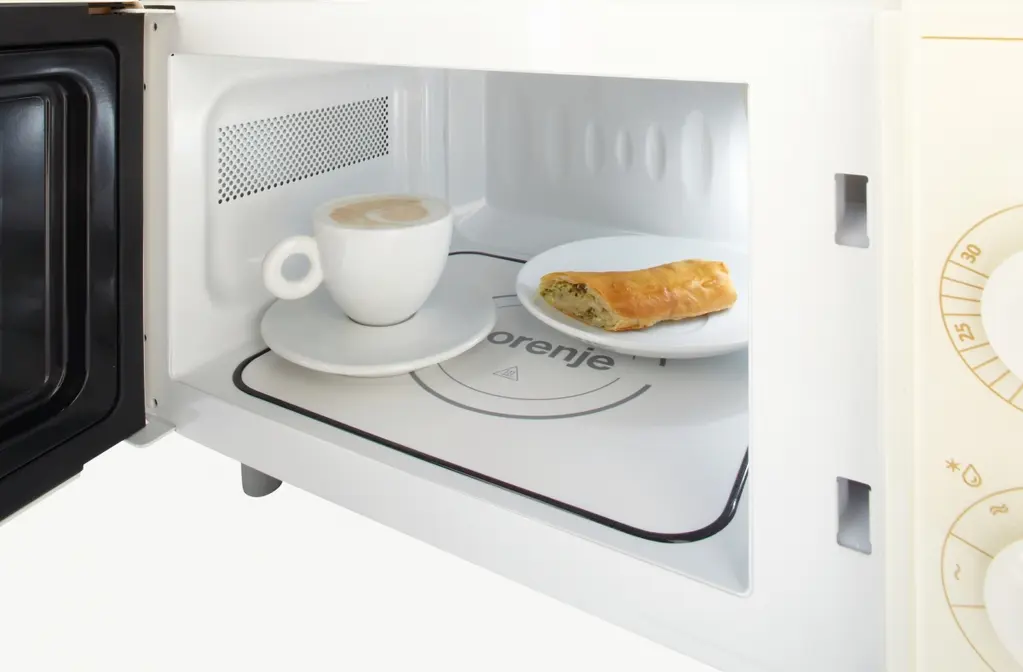 Микроволновая печь Gorenje MO4250CLI фото 3 в Ростове-на-Дону