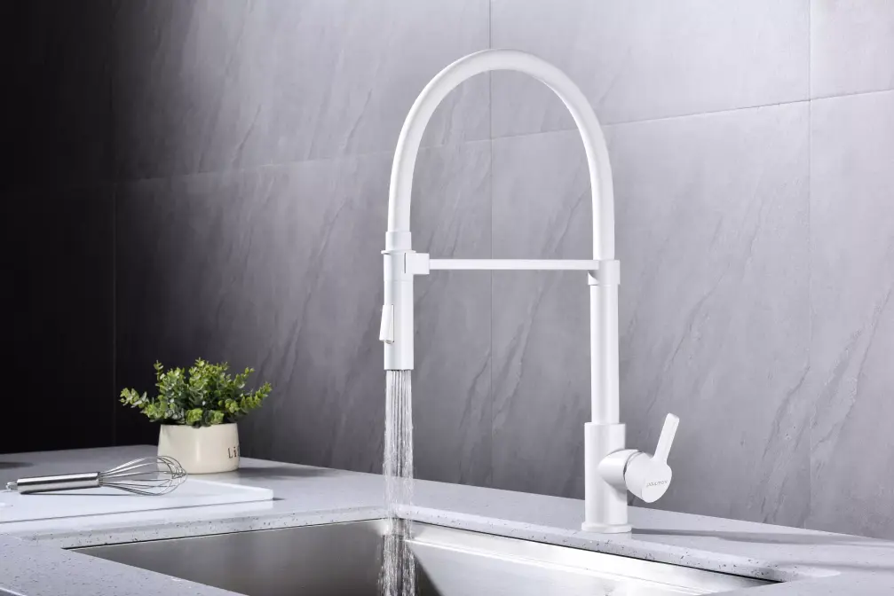 Смеситель Paulmark HALT Ha214021-WH белый матовый фото 4 в Ростове-на-Дону Смеситель Paulmark HALT Ha214021-WH белый матовый фото 4 в Ростове-на-Дону