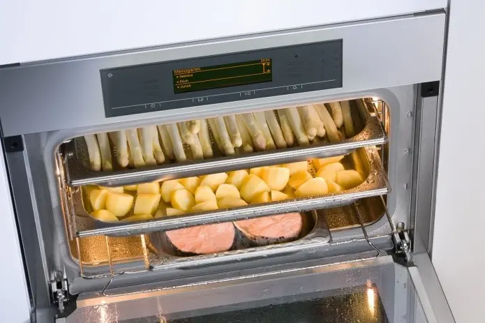 Встраиваемая пароварка Miele DGC 5080 XL фото 6 в Ростове-на-Дону