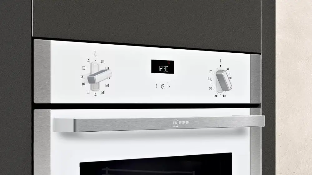 Духовой шкаф NEFF B1ACE3FW0R фото 4 в Ростове-на-Дону