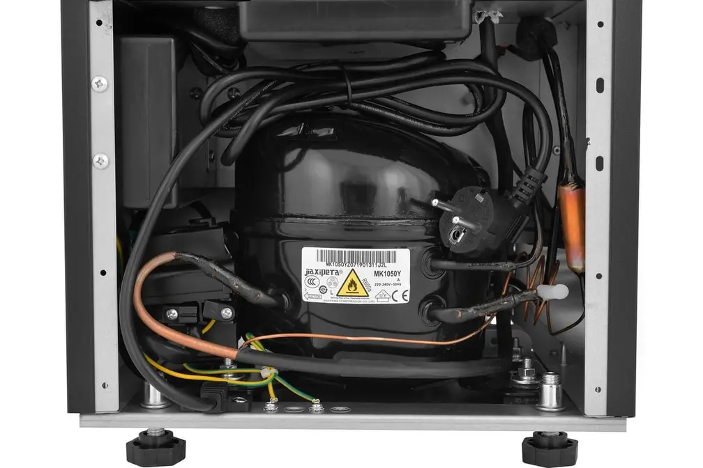 Винный шкаф ZÜGEL ZCWI170DB фото 7 в Ростове-на-Дону Винный шкаф ZÜGEL ZCWI170DB фото 7 в Ростове-на-Дону