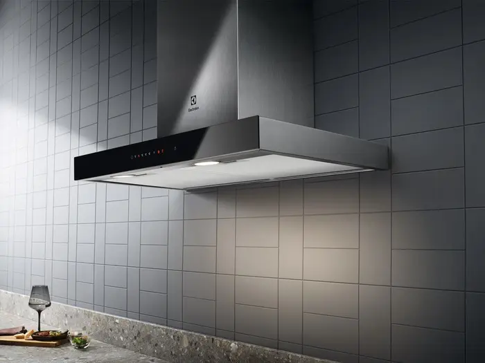 Вытяжка Electrolux LFT766X фото 2 в Ростове-на-Дону