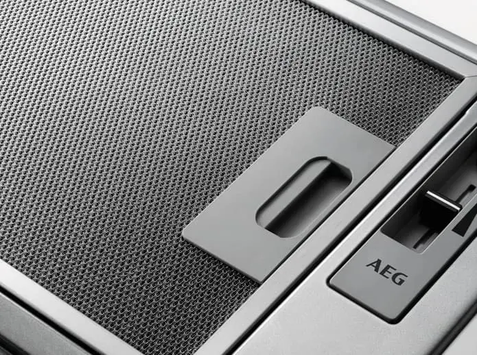 Встраиваемая вытяжка AEG DGB1530S фото 5 в Ростове-на-Дону