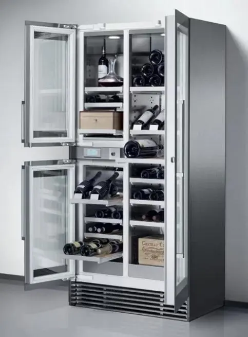 Винный шкаф Gaggenau RW 496-250 фото 2 в Ростове-на-Дону