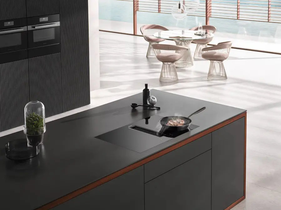 Индукционная варочная панель Miele KMDA 7272 FL-U фото 4 в Ростове-на-Дону