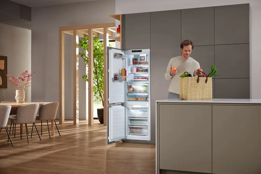 Встраиваемый холодильник Miele KFN 7795 C фото 2 в Ростове-на-Дону