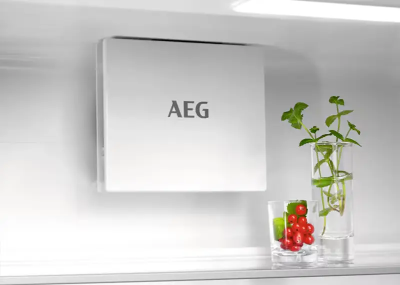 Встраиваемый двухкамерный холодильник AEG TSC7G181ES фото 3 в Ростове-на-Дону
