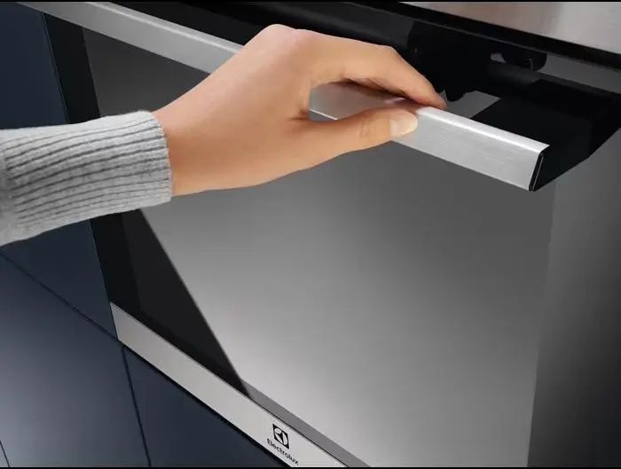 Духовой шкаф Electrolux EOH2H00BX фото 6 в Ростове-на-Дону