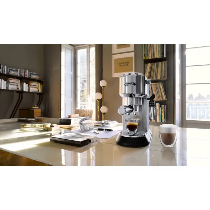 Кофеварка рожковая DeLonghi EC 685.M фото 7 в Ростове-на-Дону