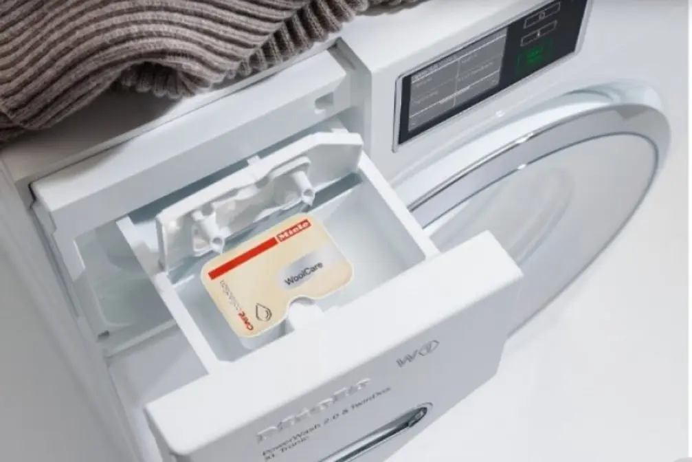 Стиральная машина с сушкой Miele WTD160WCS RU фото 3 в Ростове-на-Дону