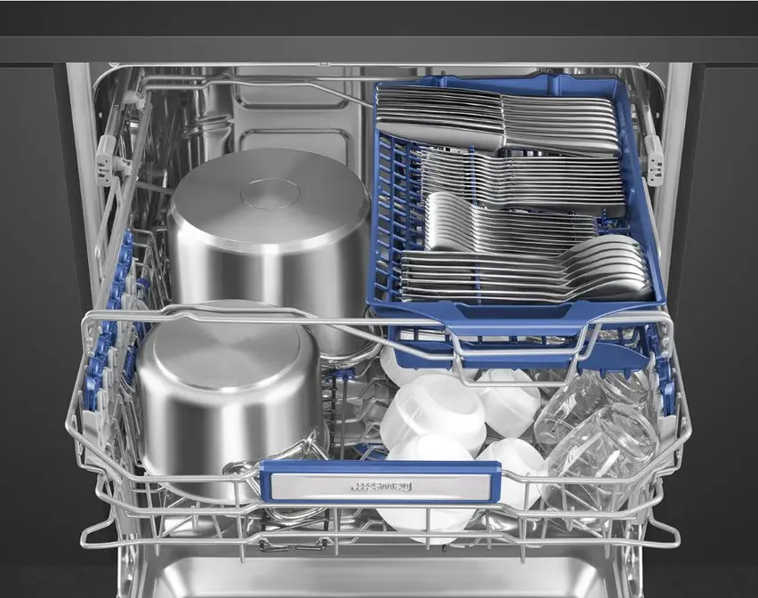 Посудомоечная машина Smeg STL333CL фото 3 в Ростове-на-Дону