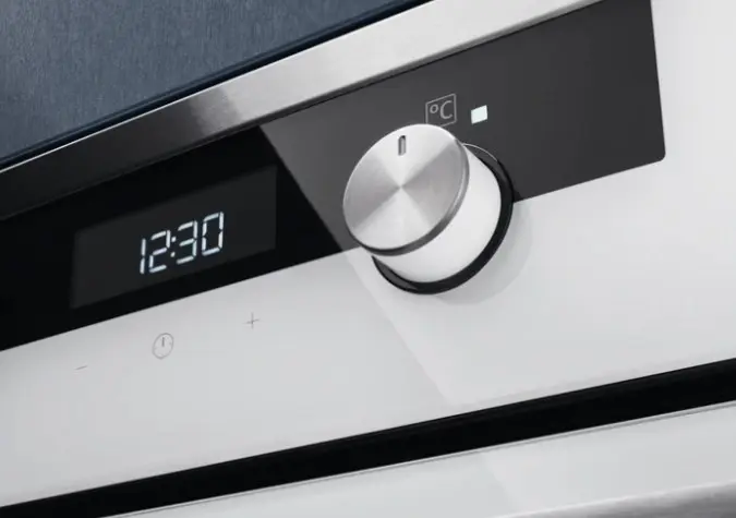 Духовой шкаф Electrolux OKC5H 50 W фото 2 в Ростове-на-Дону