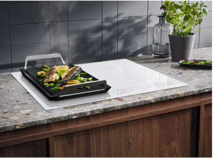 Варочная панель Electrolux IPES6451WF фото 3 в Ростове-на-Дону