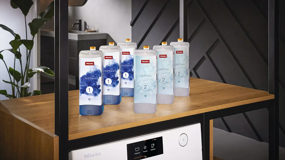Жидкие моющие средства для стирки Miele UltraPhase 1+2, коробка 6 бутылок фото 4 в Ростове-на-Дону