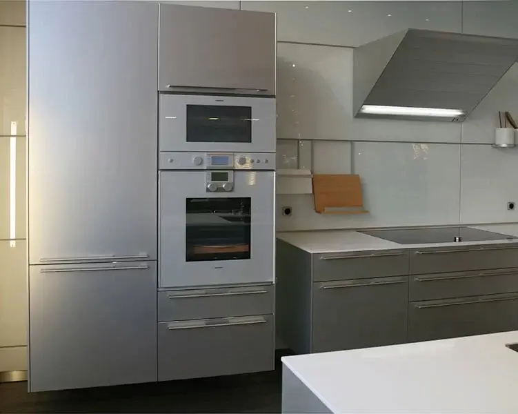 Микроволновая печь Gaggenau BM 220-130 фото 2 в Ростове-на-Дону Микроволновая печь Gaggenau BM 220-130 фото 2 в Ростове-на-Дону