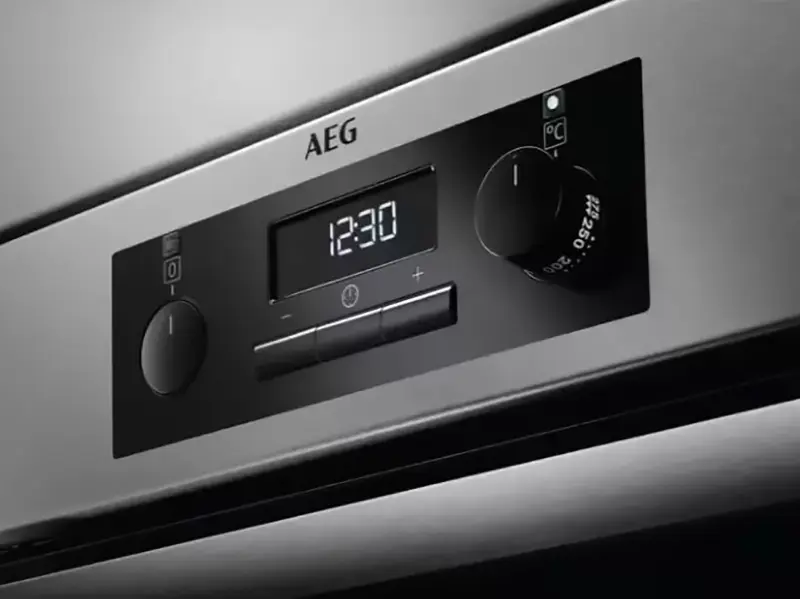 Духовой шкаф AEG BEB331110M фото 2 в Ростове-на-Дону