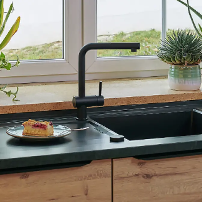 Смеситель SCHOCK Epos-D, Cristalite, выдвижной излив баварский камень фото 3 в Ростове-на-Дону Смеситель SCHOCK Epos-D, Cristalite, выдвижной излив баварский камень фото 3 в Ростове-на-Дону