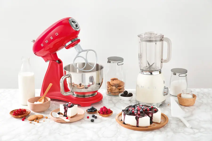 Миксер Smeg SMF03RDEU фото 8 в Ростове-на-Дону
