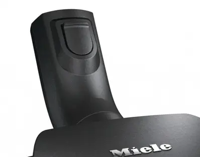 Компактная электрощетка Miele HX SEB для беспроводного вертикального пылесоса Triflex HX1 фото 2 в Ростове-на-Дону