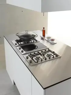Газовая варочная панель Miele CS 1011 G фото 2 в Ростове-на-Дону Газовая варочная панель Miele CS 1011 G фото 2 в Ростове-на-Дону