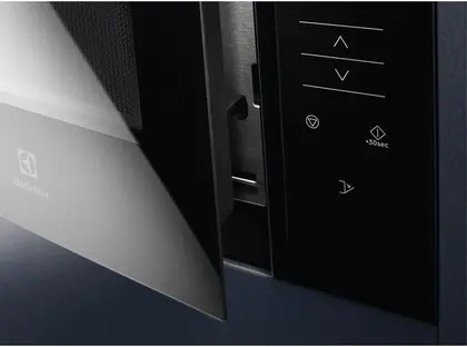 Встраиваемая микроволновая печь Electrolux KMFE172TEX фото 3 в Ростове-на-Дону Встраиваемая микроволновая печь Electrolux KMFE172TEX фото 3 в Ростове-на-Дону
