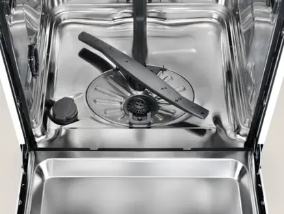 Встраиваемая посудомоечная машина Electrolux ESL95321LO фото 3 в Ростове-на-Дону