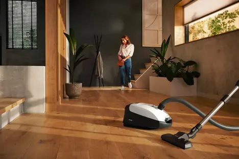 Пылесос Miele Classic C1 SBAF5 Flex PowerLine Белый фото 2 в Ростове-на-Дону
