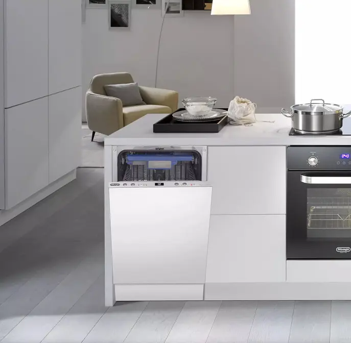 Встраиваемая посудомоечная машина DeLonghi DDW06S Granate platinum фото 7 в Ростове-на-Дону