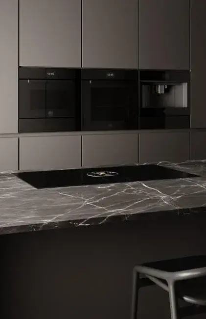 Компактный дух.шкаф с СВЧ Bertazzoni FMOD4077MTB1 Чёрное стекло фото 6 в Ростове-на-Дону Компактный дух.шкаф с СВЧ Bertazzoni FMOD4077MTB1 Чёрное стекло фото 6 в Ростове-на-Дону