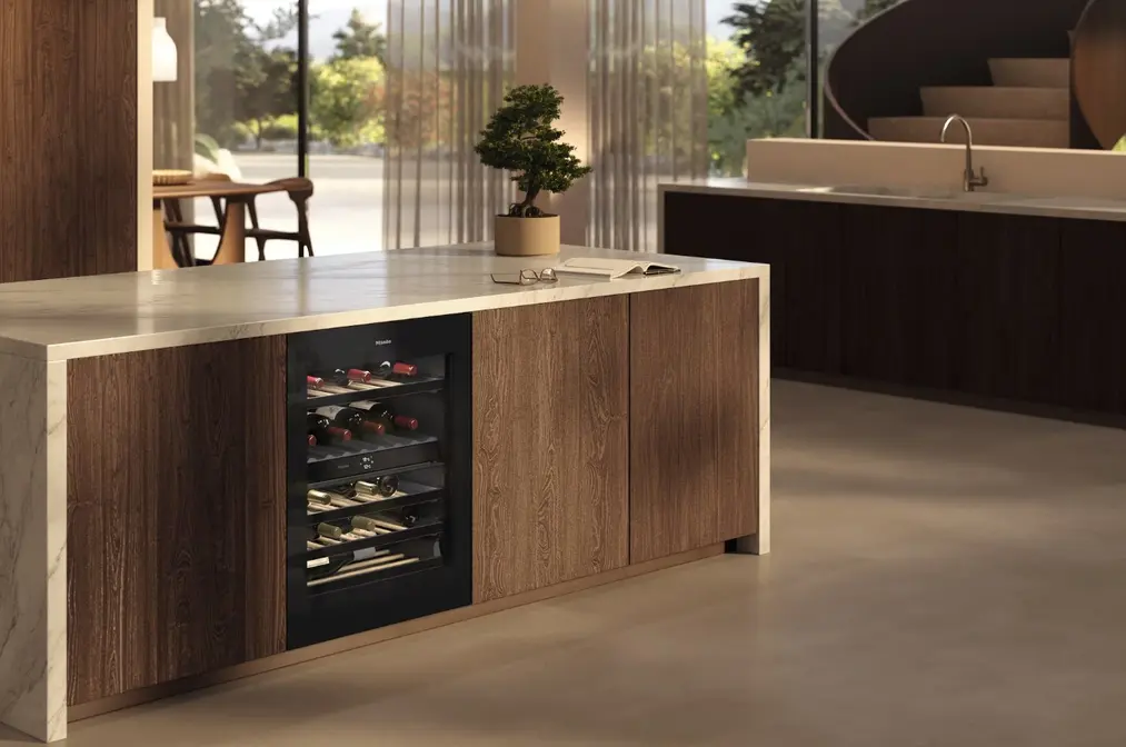 Винный холодильник Miele KWTUS 7196 E Обсидианово-черное стекло фото 3 в Ростове-на-Дону