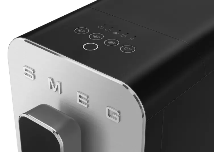 Кофемашина Smeg BCC01BLMEU фото 5 в Ростове-на-Дону