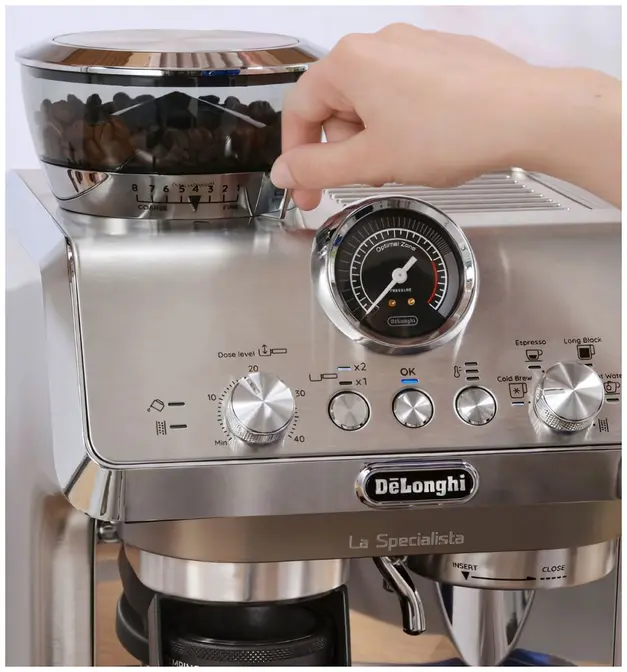 Кофеварка рожковая DeLonghi EC9255.T фото 6 в Ростове-на-Дону