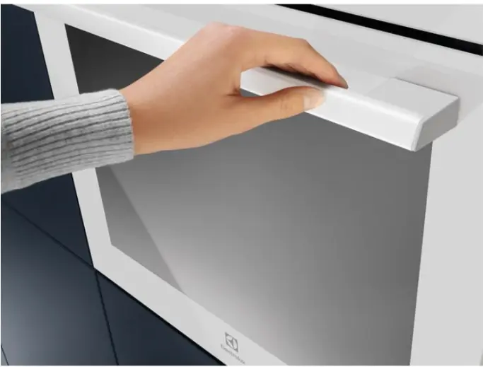 Духовой шкаф Electrolux OKC8H39WV фото 4 в Ростове-на-Дону