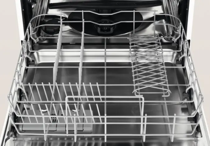 Встраиваемая посудомоечная машина Electrolux ESL95321LO фото 6 в Ростове-на-Дону