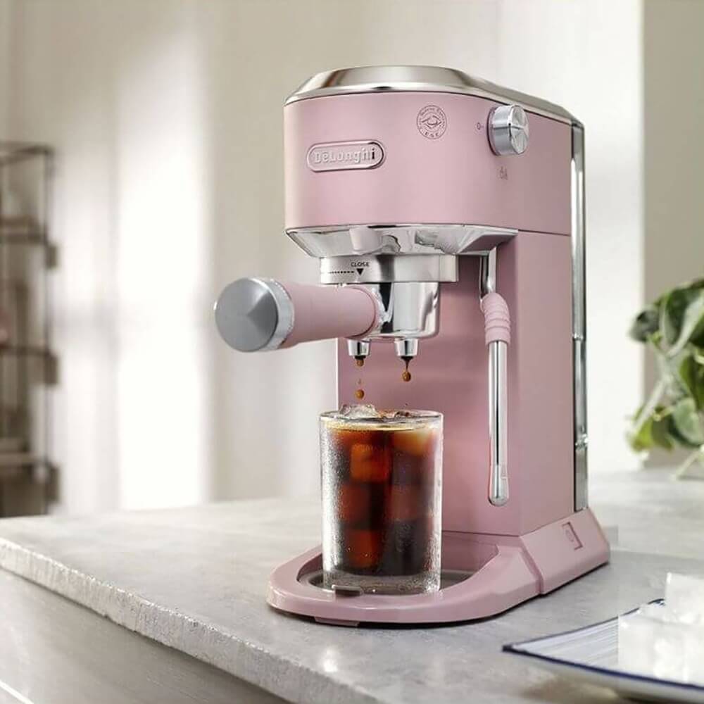 Кофеварка рожковая DeLonghi EC890.PK фото 17 в Ростове-на-Дону