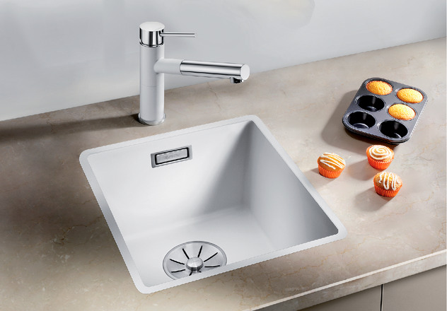 Мойка Blanco SUBLINE 320-F отводная арматура InFino® в Ростове-на-Дону