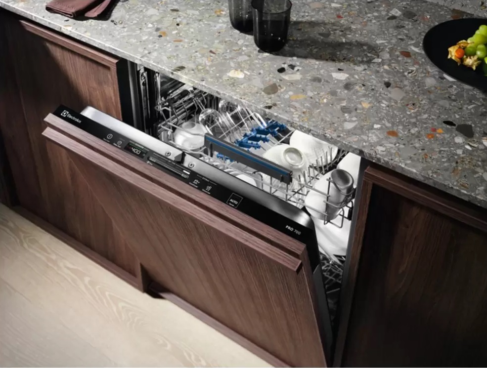 Посудомоечная машина ELECTROLUX EEQ47200L фото 3 в Ростове-на-Дону